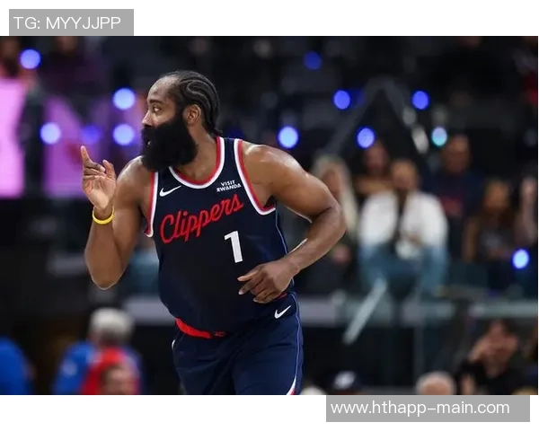 今日比赛激烈KD本季场均出战36分半位列联盟第三哈登紧随其后排名第七 今日比赛激烈KD本季场均出战36分半位列联盟第三哈登紧随其后排名第七