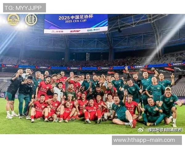 河南队足协杯决赛前续约主帅并开设六列球迷专列增强士气 河南队足协杯决赛前续约主帅并开设六列球迷专列增强士气