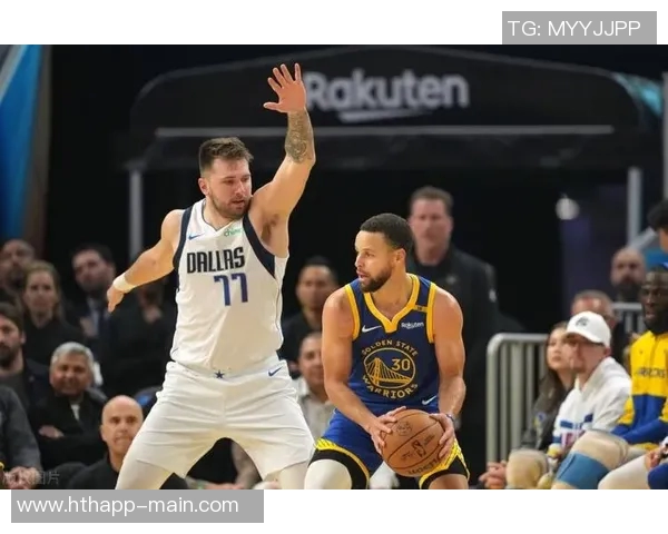 克莱三分火力全开全场9投6中贡献18分助力球队胜利 克莱三分火力全开全场9投6中贡献18分助力球队胜利